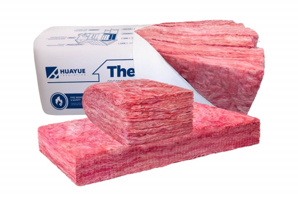 difference between batt and fiberglass insulation