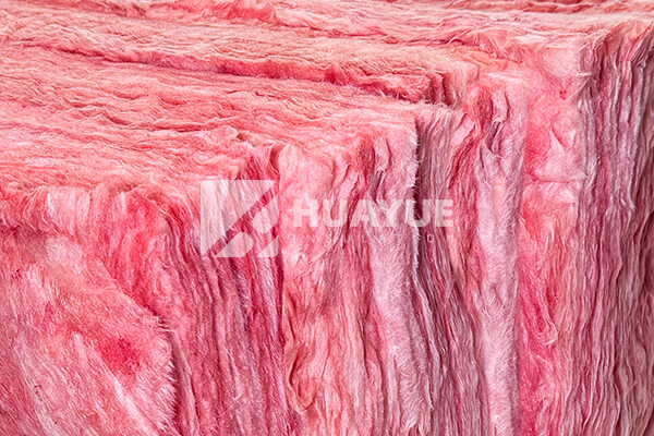 Glass wool insulation fibers in close-up