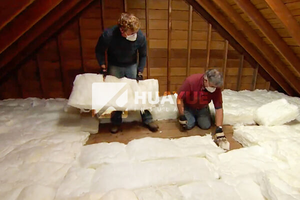Glass wool batts in roof installation
