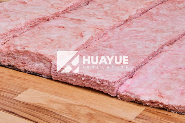 Glass wool insulation rolls and boards from HUAYUE