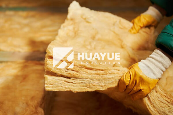 Product Comparison: Cellulose vs. Fiberglass