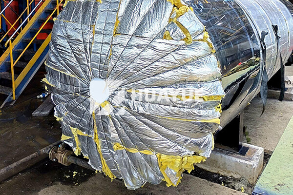 Glass wool application on industrial tanks