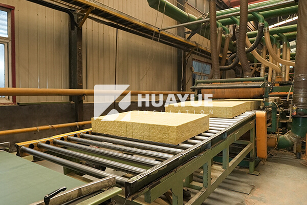 production line rock wool insulation