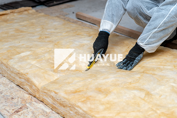 glass-wool-insulation-cuts
