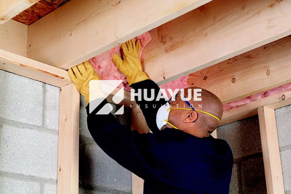 roof batt insulation product installation