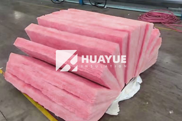 Unfaced batt insulation product sample