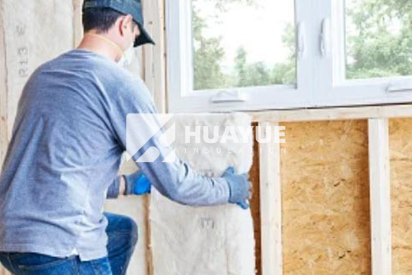 insulation application in wall stud