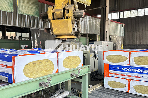 rockwool insulation production image