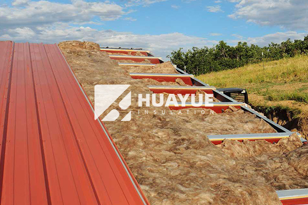 fiberglass insulation in metal building