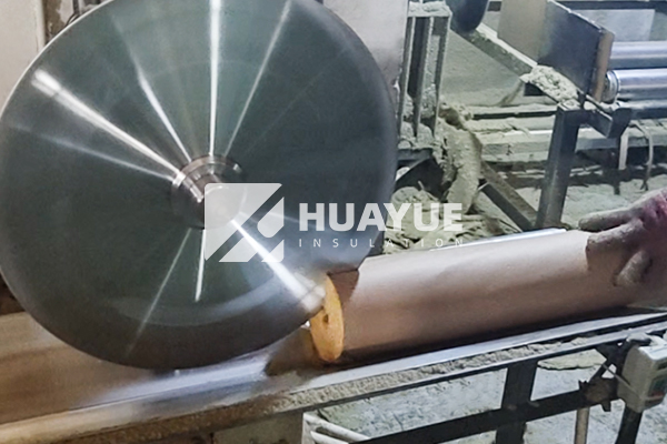 production image of fiberglass insulation pipe