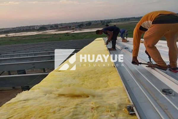 metal building insulation installation