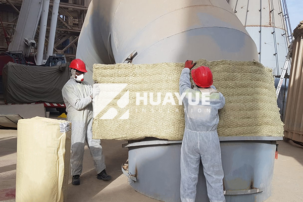 rock wool blanket with wire mesh application image