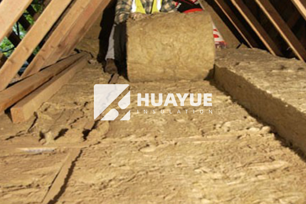 rock wool insulation rolls application image
