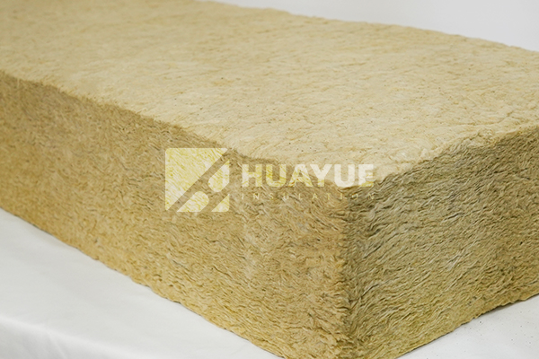R13 and R15 mineral wool batts compared by label and thickness